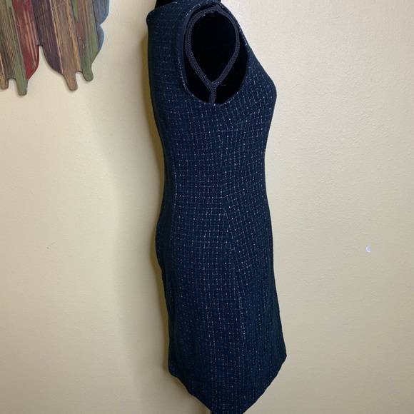 Ann Taylor Black V-Neck Sheath Dress - Picture 4 of 7